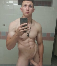 amateurs showing off boys porn 60b700f8e909a.jpg