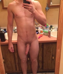 amateurs showing off boys porn 60b7010c065bb.jpg
