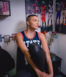 boys shirtless tubes gays solo 60e1c16313dd9.jpg