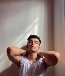 boys shirtless tubes gays solo 60e1c1bbabe43.jpg