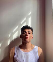 boys shirtless tubes gays solo 60e1c1c3f3807.jpg