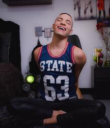 boys shirtless tubes gays solo 60e1c1d5154a6.jpg