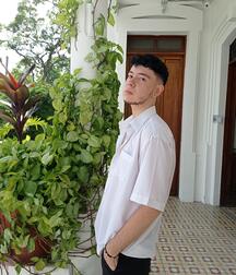 boys shirtless tubes gays solo 60e1c20f518e7.jpg