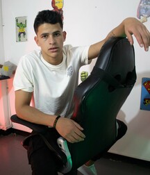 porn tubes boys hot gay 6102a8087f653.jpg