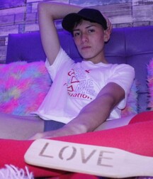 amature solo bareaback gay twink tubes 612a642cb9a18.jpg
