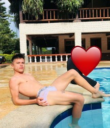 solo big cocks tube gay twink 613b72c65e791.jpg