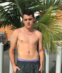 big cocks solo gay twink tube 6144a54378990.jpg