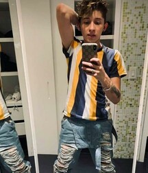 big cocks solo gay twink tube 6144a5b2604a4.jpg