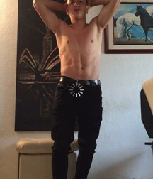 SO MANY BOYS GAY TUBES 615086974cd1b.jpg