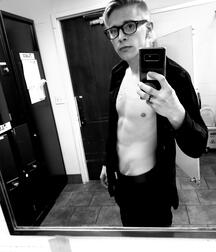 solo tubes gay porn amature 617dd4e98e770.jpg
