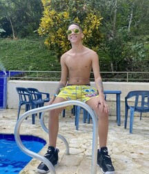 like solo gay porn tubes 6192918f4c8aa.jpg