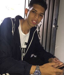 like solo gay porn tubes 619291a70590b.jpg