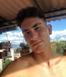 like solo gay porn tubes 6192921a8ccfe.jpg