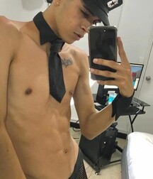 nice boy very well fitted gay twink tube 623ba58947511.jpg