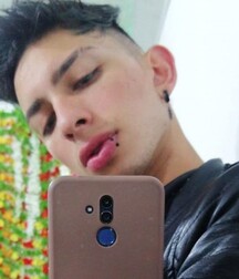 handsome solo gay guy tube cute 6248afd1c23e5.jpg