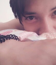handsome solo gay guy tube cute 6248afdd54b8f.jpg