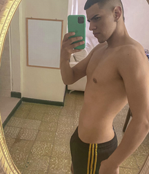 no limits with these handsome gay boys porn selfies 6262e35dd6056.png