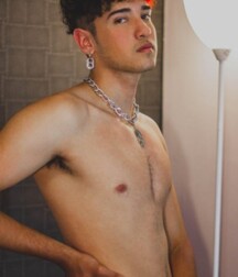 these bugs are too cute tubes gays sexy 626c690759344.jpg