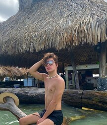 handsome boys in solo mode gay twink tubes 628d02d3631f8.jpg