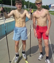 see the bulge 56bb5e556efc3.jpg