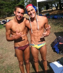 swimming buddies 56bfa69a1d416.jpg