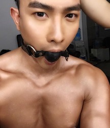 gagged 56c32ade37e65.jpg