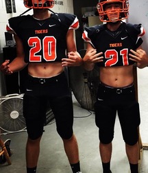 football hotties 56c477b8e9062.jpg