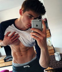 mirrored 56c50c36146c4.jpg