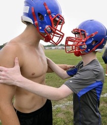 shirtless players 56d04a14f2d53.jpg