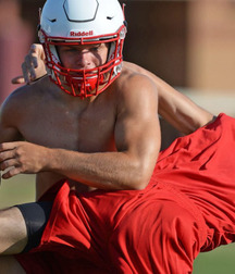 shirtless players 56d04a1cac671.jpg