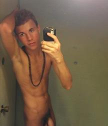 see my selfie stick 56d04af12c6cb.jpg