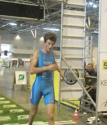 bulging triathletes 56d7b5505529e.jpg