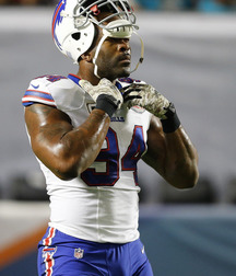 bulging players 56dad94ad5342.jpg