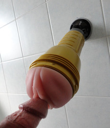 toying around 56dc8ba758fb4.jpg