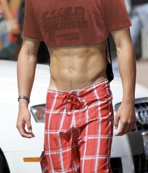 crop top twinks 56dc8c7843397.jpg