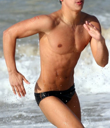 bods at the beach 56f72a3f99ebc.jpg
