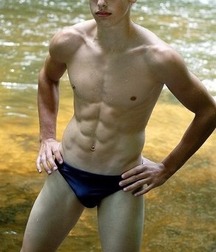 speedo boys 2 572c99bfd242e.jpg