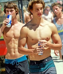 barechested bros 5736888ee2def.jpg