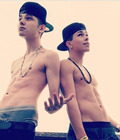 necklace twinks 573a3211aeeae.jpg