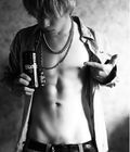 necklace twinks 573a321318470.jpg
