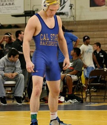 bulging in blue 5741b7313f4da.jpg