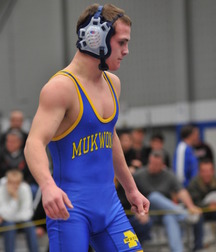 bulging in blue 5741b732d08ac.jpg