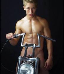 beautiful boys 574c348ed0f4e.jpg