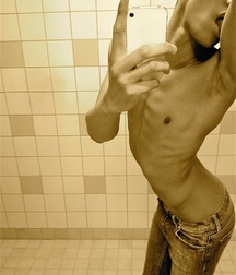 flexing 574ecaf712885.jpg