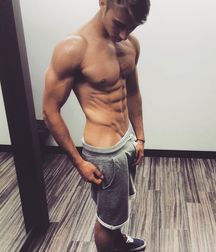 posing for you 5760958798e95.jpg