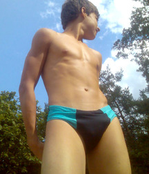 colorful speedos 5761db461cad6.jpg