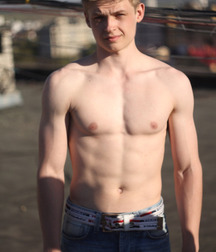 topless twinks three 5763e9b683344.jpg