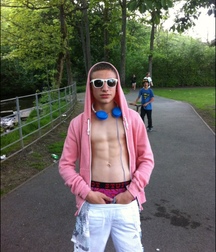 topless twinks three 5763e9bfcbf10.jpg