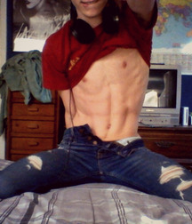 sweet shirtlifters 5777bbafd001e.jpg