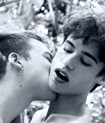 lovers 577e7a757736a.jpg